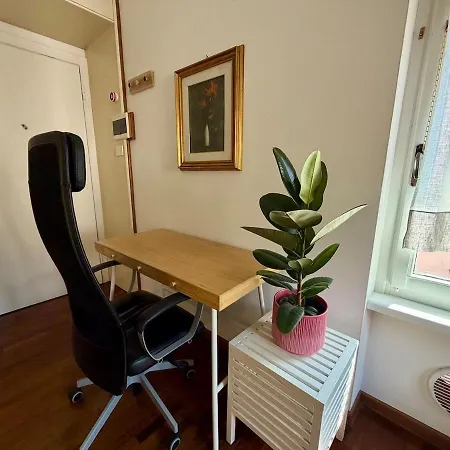 Appartamento Charming In Veronetta Verona